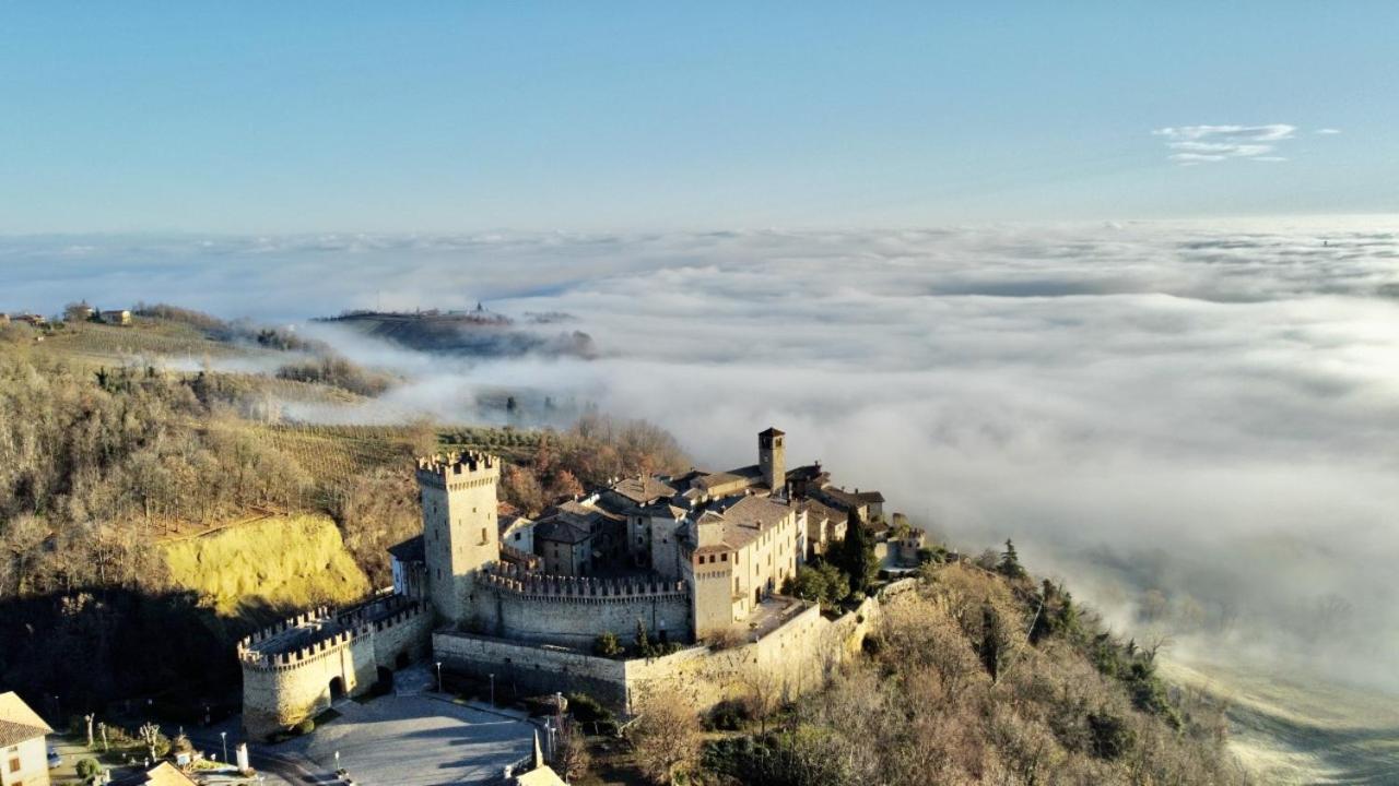 Ca' Del Passero B&B Vigoleno Kültér fotó
